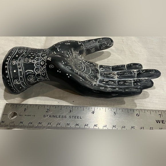 Mystical Black Hand Sculpture & palmistry hand - Picture 10 of 10